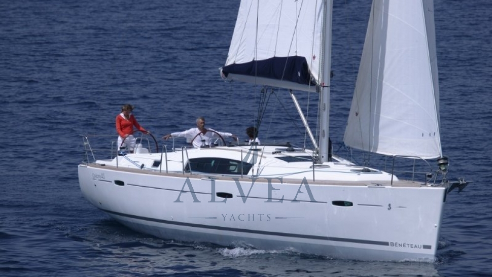 Beneteau Oceanis 43 Family